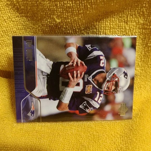2004 Upper Deck Tom Brady New England Patriots Card # 114 Future HOF GQ. - Picture 5 of 6